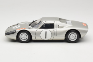 Porsche 904 GTS #1 Japan Grand Prix 1964 Minichamps 1:18 183646701 Druckguss — Bild 4 von 8
