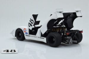 Porsche 908/02 #48 S. McQueen / P. Revson 12 Hours of Sebring 2nd Place Post Race Version 1970 AUTOart 1:18 87072 Druckguss — Bild 5 von 8