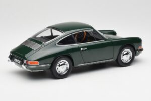 Porsche 911 901 Irish Grün Kyosho 1:18 08969G Druckguss — Bild 3 von 8