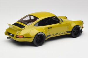 Porsche 911 930 RWB Classic Khaki GT Spirit 1:18 GT120 Resin — Bild 2 von 6