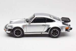 Porsche 911 930 Turbo 3.3 Silber Norev 1:18 187574 Druckguss — Bild 4 von 8