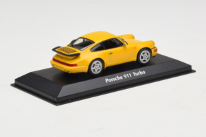 Porsche 911 964 Turbo Gelb MaxiChamps 1:43 940069104 Druckguss — Bild 2 von 4