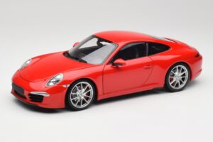 Porsche 911 991 Carrera S Guards Rot Minichamps 1:18 100061020 Druckguss