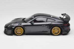 Porsche 911 991.2 GT2 RS Weissach Package Purple Metallic Mit Goldenen Magnesium-Felgen Minichamps 1:18 153068322 Druckguss — Bild 3 von 6