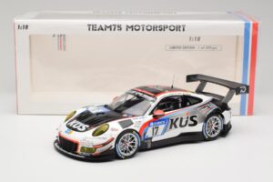 Porsche 911 991.2 GT3 R #17 Kues Team 75 Bernhard M. Christensen / K. Cairoli 24 Hours of Nurburgring 2018 Minichamps 1:18 15 — Bild 6 von 6