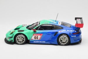 Porsche 911 GT3 R 991.2 Team Falken Motorsport #44 P. Dumbreck / M. Ragginger / S. Müller / K. Bachler ADAC 24 Hours Nürburgr — Bild 3 von 6