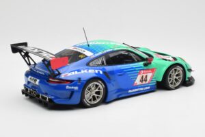 Porsche 911 GT3 R 991.2 Team Falken Motorsport #44 P. Dumbreck / M. Ragginger / S. Müller / K. Bachler ADAC 24 Hours Nürburgr — Bild 5 von 6