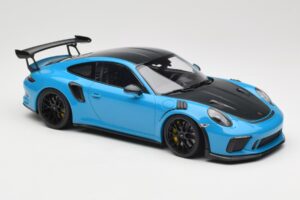 Porsche 911 991.2 GT3 RS Weissach Package Shark Blue Schwarze Magnesium Felgen Minichamps 1:18 153068224 Druckguss — Bild 4 von 6