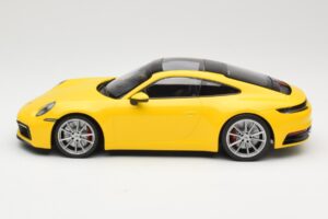 Porsche 911 992 Carrera 4S Gelb Minichamps 1:18 155067320 Druckguss — Bild 3 von 6