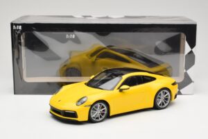 Porsche 911 992 Carrera 4S Gelb Minichamps 1:18 155067320 Druckguss — Bild 6 von 6