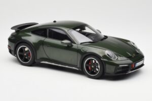 Porsche 911 992 Dakar Oak Grün Metallic Norev 1:18 187241 Druckguss — Bild 7 von 9