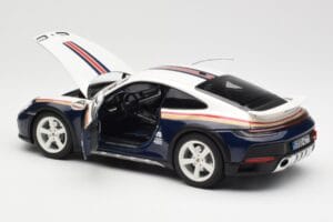 Porsche 911 992 Dakar Rough Roads Norev 1:18 187240 Druckguss — Bild 6 von 9
