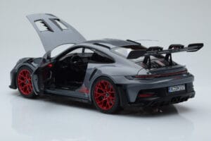 Porsche 911 992 GT3 RS Arctic Grau Pyro Rot Norev 1:18 187350 Druckguss — Bild 5 von 8