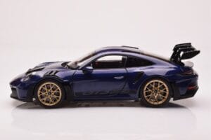 Porsche 911 992 GT3 RS Gentian Blau Metallic Norev 1:18 187363 Druckguss — Bild 4 von 8