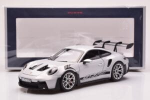 Porsche 911 992 GT3 RS Ice Grau Norev 1:18 187359 Druckguss — Bild 8 von 8