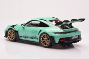 Porsche 911 992 GT3 RS Mint Grün Norev 1:18 187362 Druckguss — Bild 7 von 8