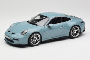 Porsche 911 992 S/T Meissen Blue Norev 1:18 187470 Druckguss