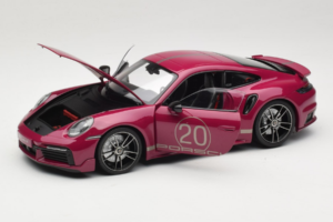 Porsche 911 992 Turbo S Coupe Sport Design Rot Minichamps 1:18 113069075 Druckguss — Bild 2 von 8