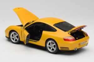 Porsche 911 996 Carrera 4S Gelb Maisto 1:18 WAP02101610 Druckguss — Bild 5 von 8