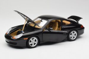 Porsche 911 996 Carrera Schwarz Gate 1:18 1043 Druckguss — Bild 2 von 8