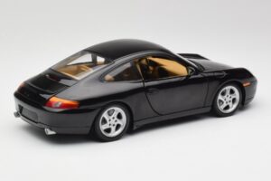Porsche 911 996 Carrera Schwarz Gate 1:18 1043 Druckguss — Bild 3 von 8