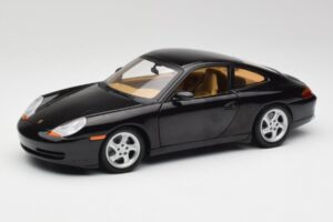Porsche 911 996 Carrera Schwarz Gate 1:18 1043 Druckguss