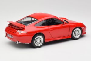 Porsche 911 996 GT3 Strasse Rot Bburago 1:18 30395 Druckguss — Bild 3 von 8