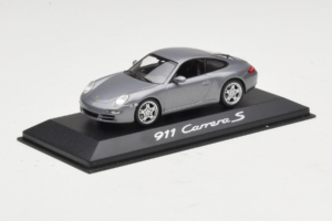 Porsche 911 997 Carrera S Grau Metallic Minichamps 1:43 WAP02010116-R1 Druckguss — Bild 2 von 4