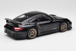 Porsche 911 997 GT2 RS Schwarz & Silber Felgen Minichamps 1:18 100069401 Druckguss — Bild 3 von 8