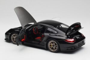 Porsche 911 997 GT2 RS Schwarz & Silber Felgen Minichamps 1:18 100069401 Druckguss — Bild 5 von 8