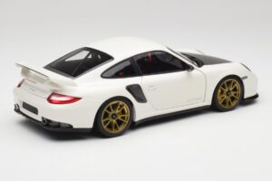 Porsche 911 997 GT2 RS Weiß & Gold Felgen Minichamps 1:18 100069406 Druckguss — Bild 3 von 8