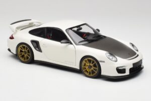 Porsche 911 997 GT2 RS Weiß & Gold Felgen Minichamps 1:18 100069406 Druckguss — Bild 6 von 8