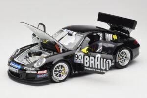 Porsche 911 997 GT3 Cup #90 Porsche Supercup 2010 Minichamps 1:18 100106990 Druckguss — Bild 2 von 8