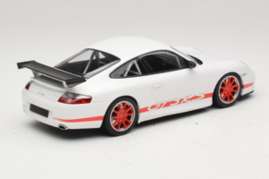 Porsche 911 996 GT3 RS Weiß Roter Streifen Minichamps 1:18 155062020 Druckguss — Bild 2 von 6