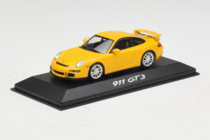 Porsche 911 997 GT3 Gelb Minichamps 1:43 WAP02012116 Druckguss — Bild 2 von 4