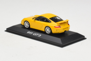 Porsche 911 997 GT3 Gelb Minichamps 1:43 WAP02012116 Druckguss — Bild 3 von 4