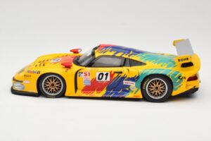 Porsche 911 GT1 #1 D. Rohr / R. Pilgrim / A. McNish 1997 UT Models 1:18 39724 Druckguss — Bild 4 von 8