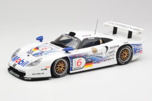 Porsche 911 GT1 #6 T. Boutsen / H-J. Stuck 1997 UT Models 1:18 39720 Druckguss