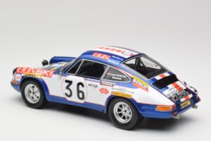 Porsche 911 S #36 B. Waldegard / C. Cheneviere 24 Hours of Le Mans 1971 Minichamps 1:18 107716836 Resin — Bild 5 von 6