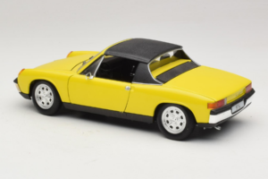 Porsche 914 Gelb Revell 1:18 08976 Druckguss — Bild 7 von 8
