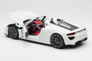Porsche 918 Spyder Weiß Minichamps 1:18 110062436 Druckguss — Bild 5 von 8