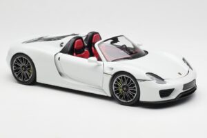 Porsche 918 Spyder Weiß Minichamps 1:18 110062436 Druckguss — Bild 6 von 8