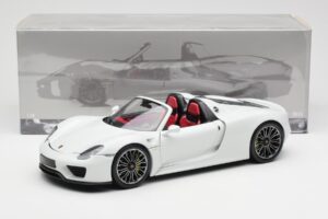 Porsche 918 Spyder Weiß Minichamps 1:18 110062436 Druckguss — Bild 8 von 8