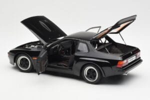 Porsche 924 Carrera GT Schwarz AUTOart 1:18 78001 Druckguss — Bild 5 von 8