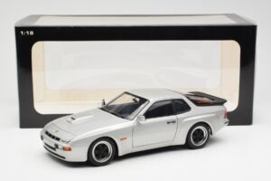 Porsche 924 Carrera GT Diamond Silber AUTOart 1:18 78002 Druckguss — Bild 8 von 8