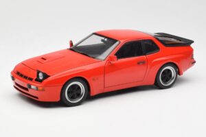 Porsche 924 Carrera GT Guards Rot AUTOart 1:18 78003 Druckguss