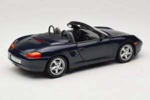 Porsche Boxster S 986 Night Blue UT Models 1:18 WAP021006 Druckguss — Bild 2 von 7