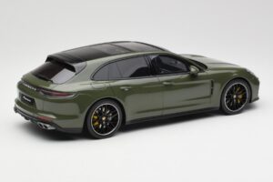 Porsche Panamera Turbo S 971 Sport Turismo Grün GT Spirit 1:18 GT447 Resin — Bild 2 von 6