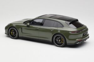Porsche Panamera Turbo S 971 Sport Turismo Grün GT Spirit 1:18 GT447 Resin — Bild 5 von 6
