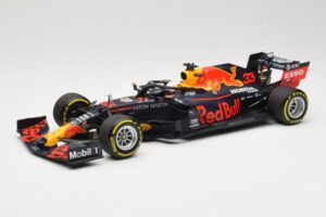 Red Bull Racing RB16 #33 M. Verstappen Winner 70th Anniversary GP 2020 Minichamps 1:18 110200533 Druckguss